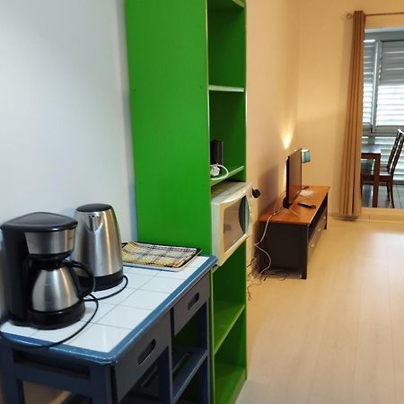 Studio Au Calme Saint-Denis Exterior foto